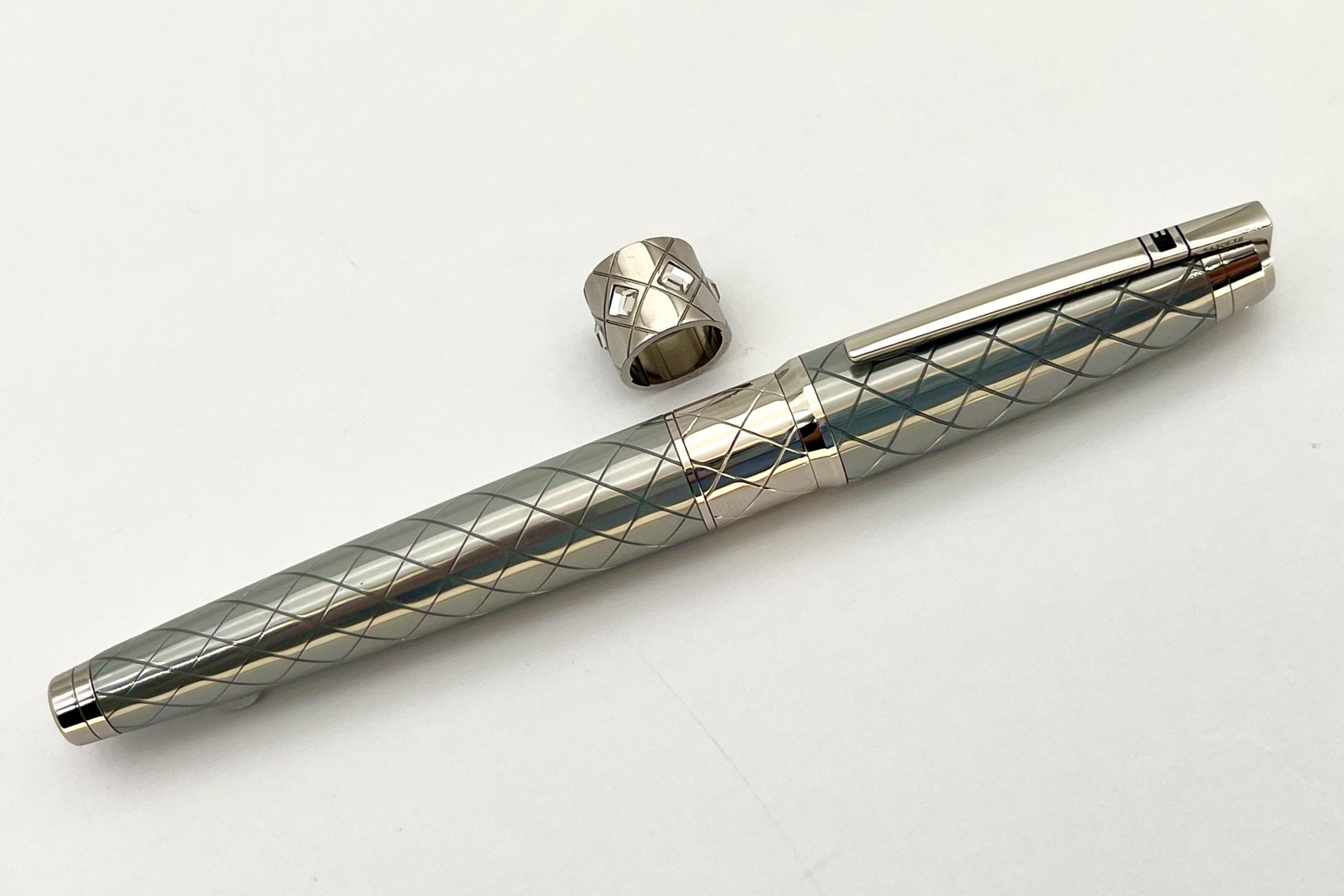 DupontDLinkGreyLacquerFP_C